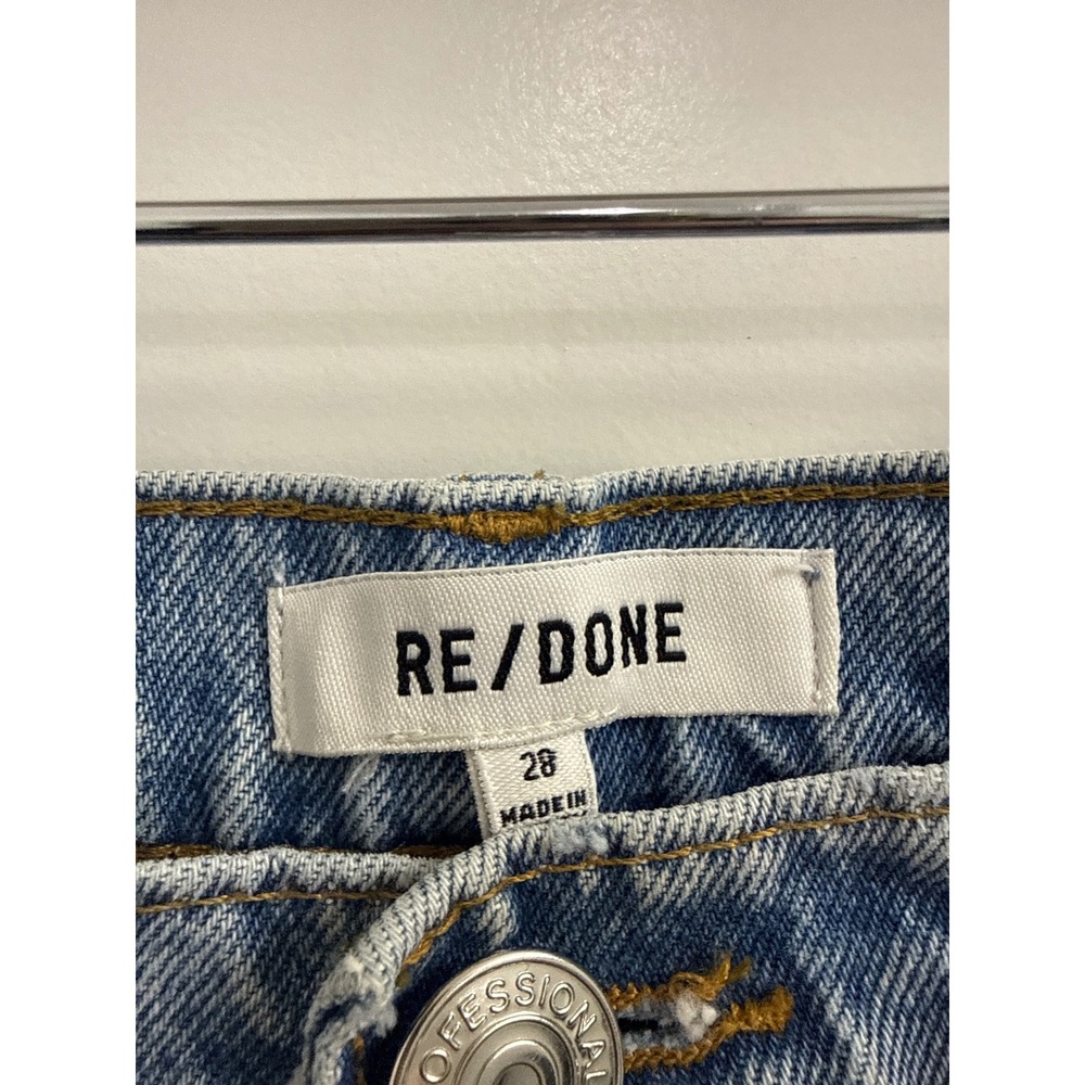RE/DONE 70's Straight High Rise Distressed Jeans Light Wash Denim Size 28 - Picture 2 of 3